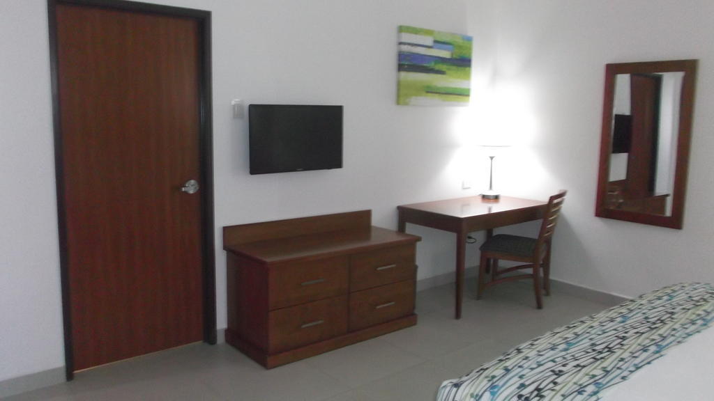 Booye Hotel Navojoa Room photo