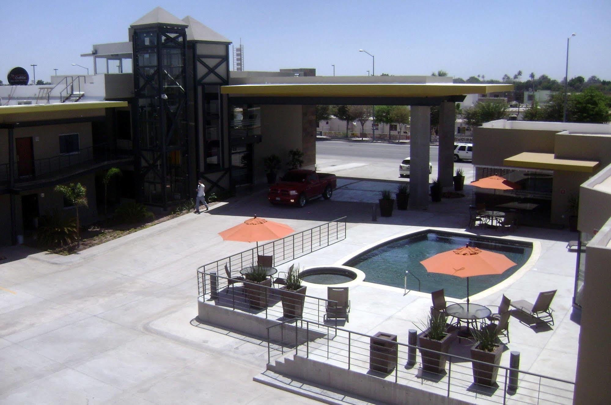 Booye Hotel Navojoa Exterior photo
