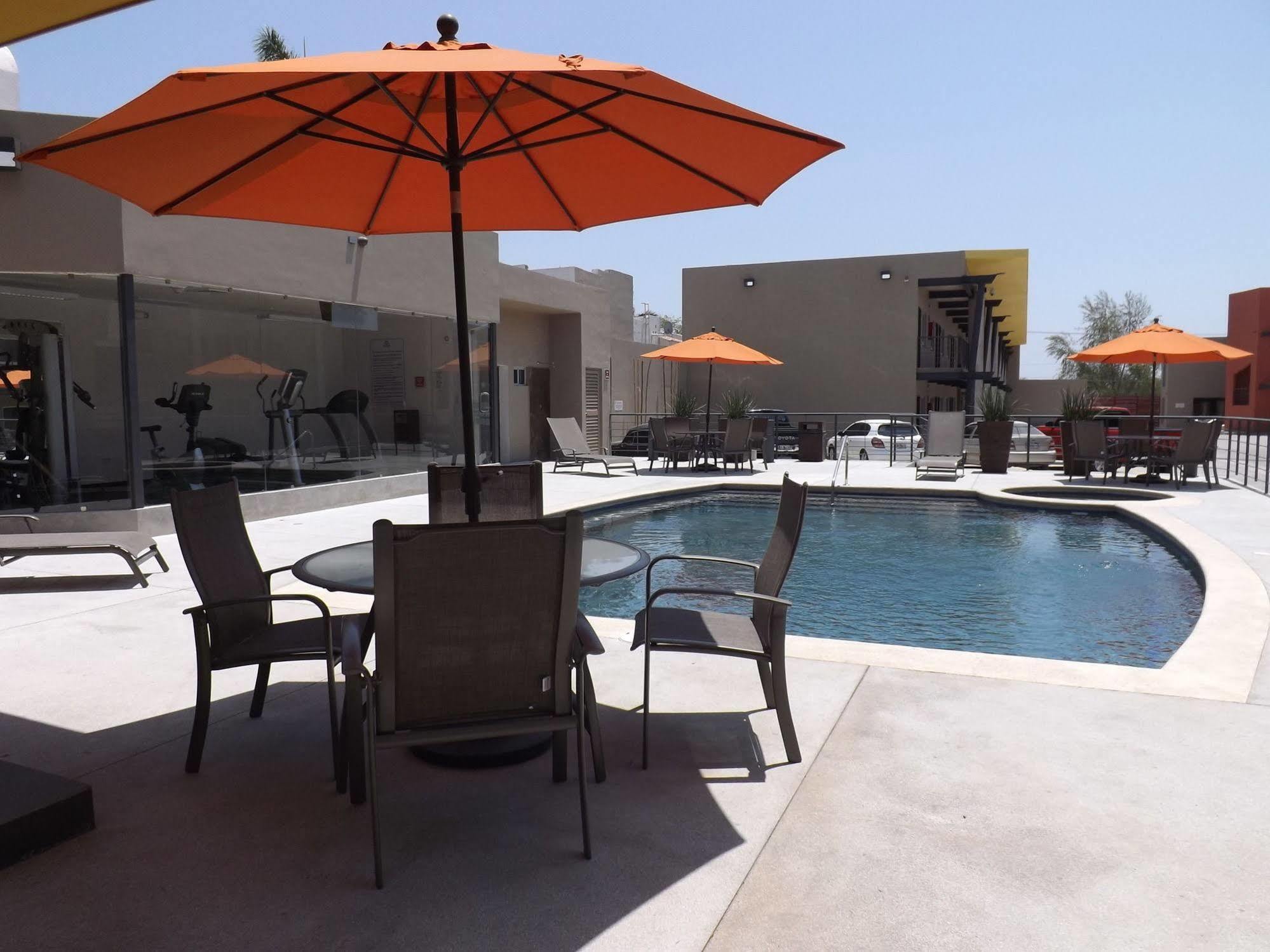 Booye Hotel Navojoa Exterior photo